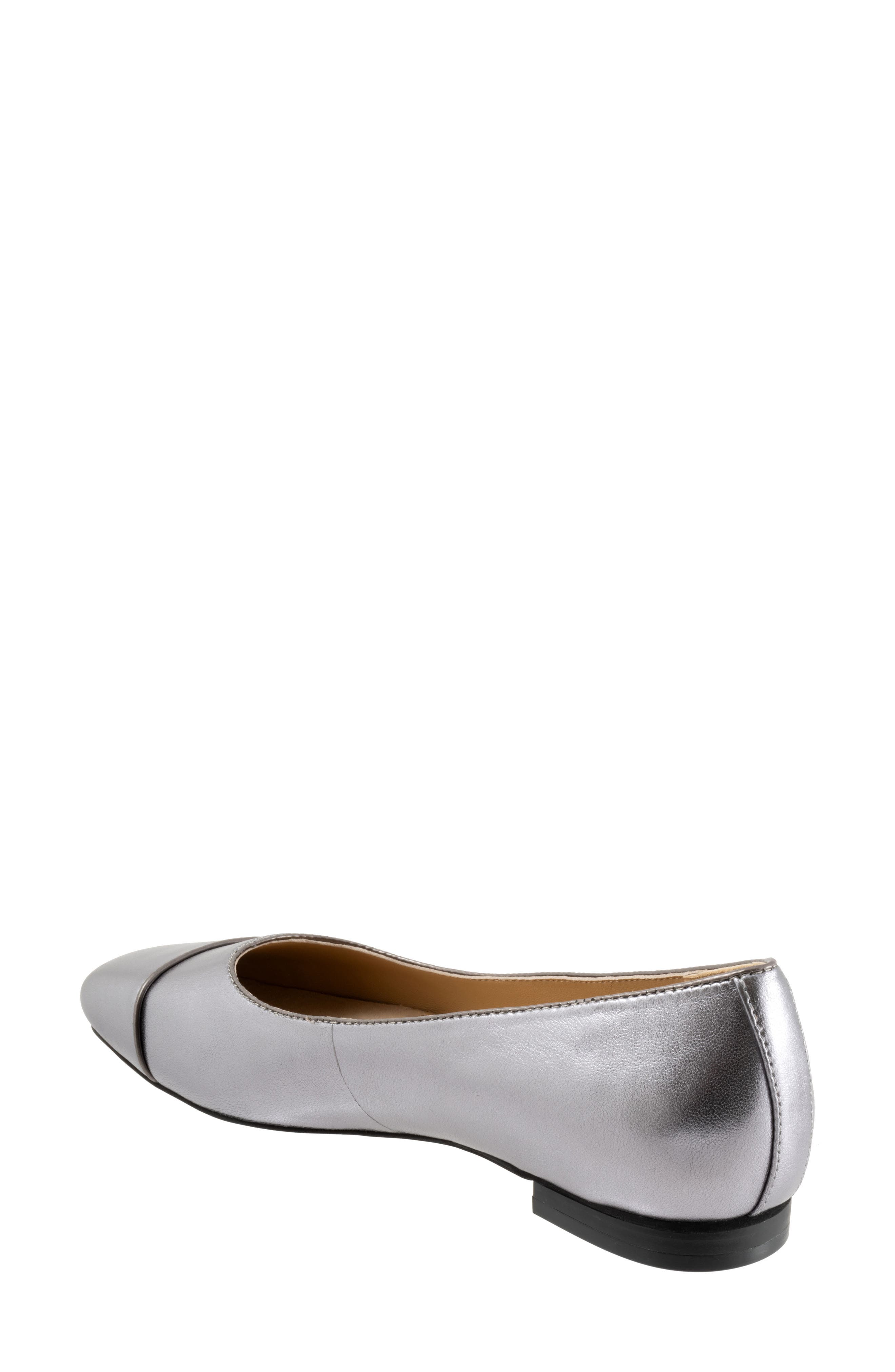 SoftWalk<sup>®</sup> Harbor Cap Toe Flat, Alternate, color, Pewter