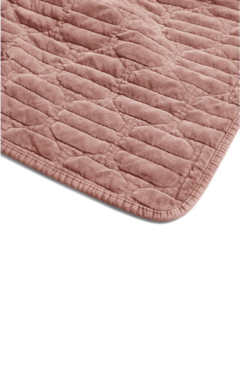 Togas Weinberg Bedcover, Alternate, color, Pink