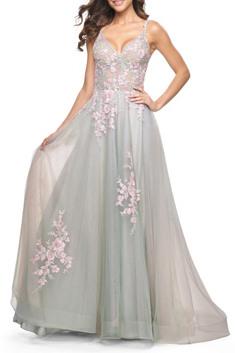 A-Line Tulle Prom Dress with Scattered Lace Applique