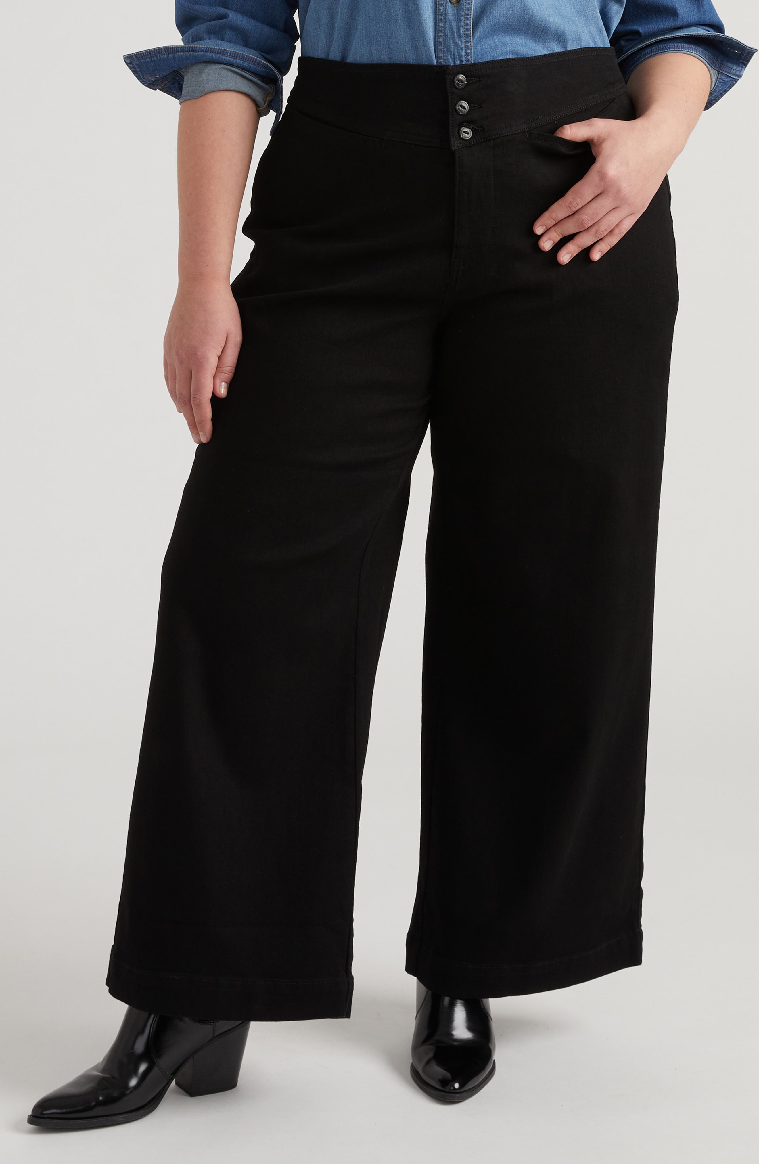 NEW SOLID BLACK