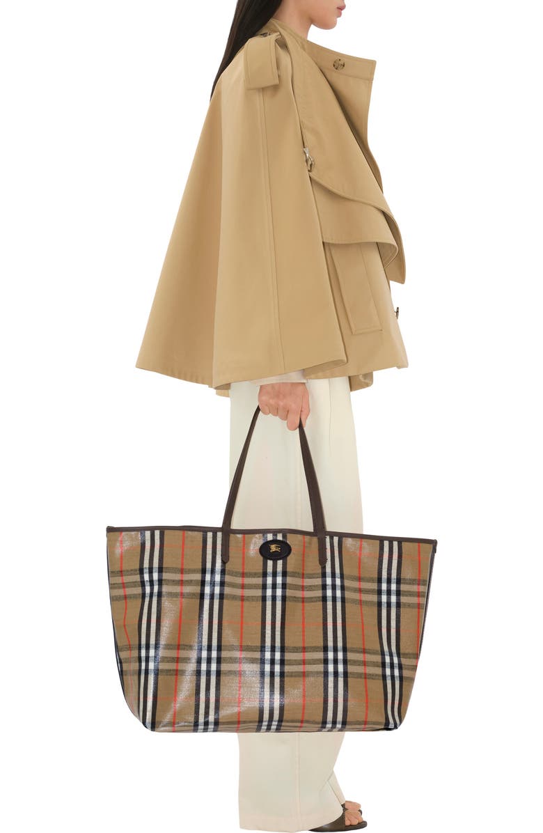 Burberry Large Highlands Tote, Alternate, color, Sand