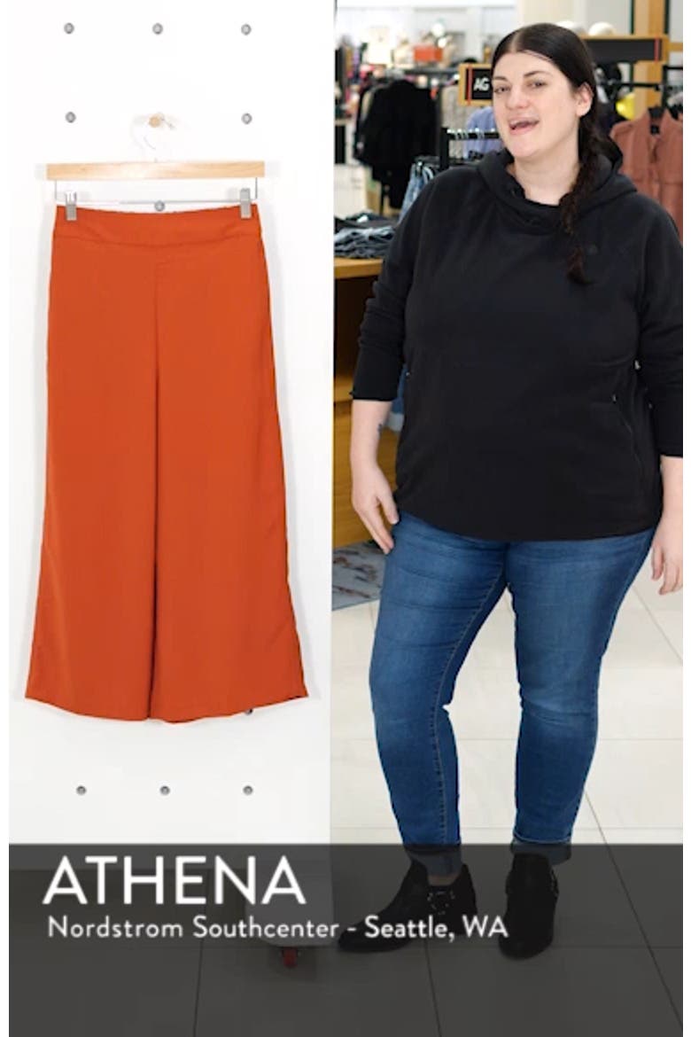 Huston Pull-On Crop Pants video