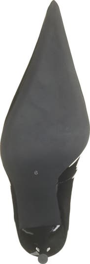 Pointed Toe Pump