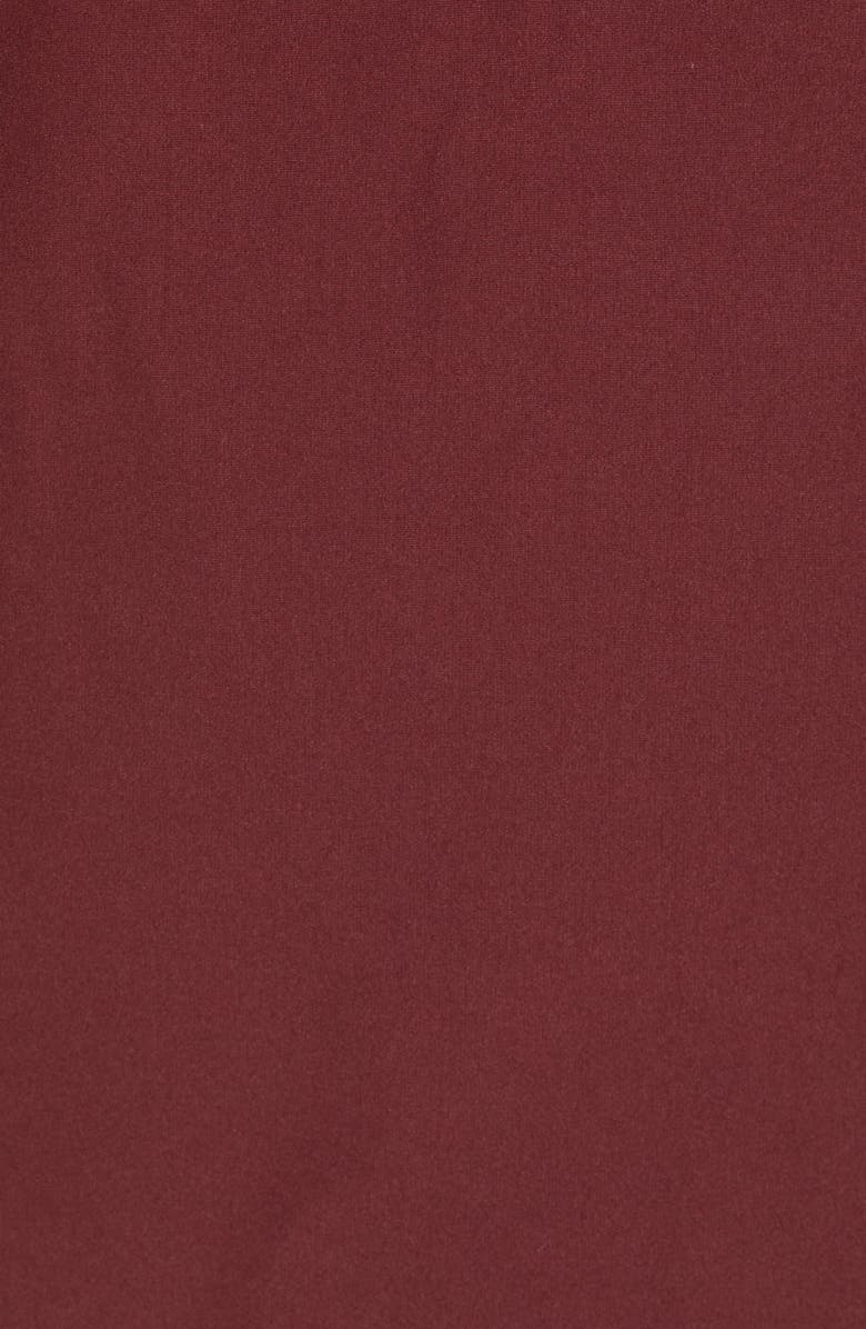 Canada Goose Chilliwack Fusion Fit 625 Fill Power Down Bomber Jacket with Genuine Coyote Fur Trim, Alternate, color, 