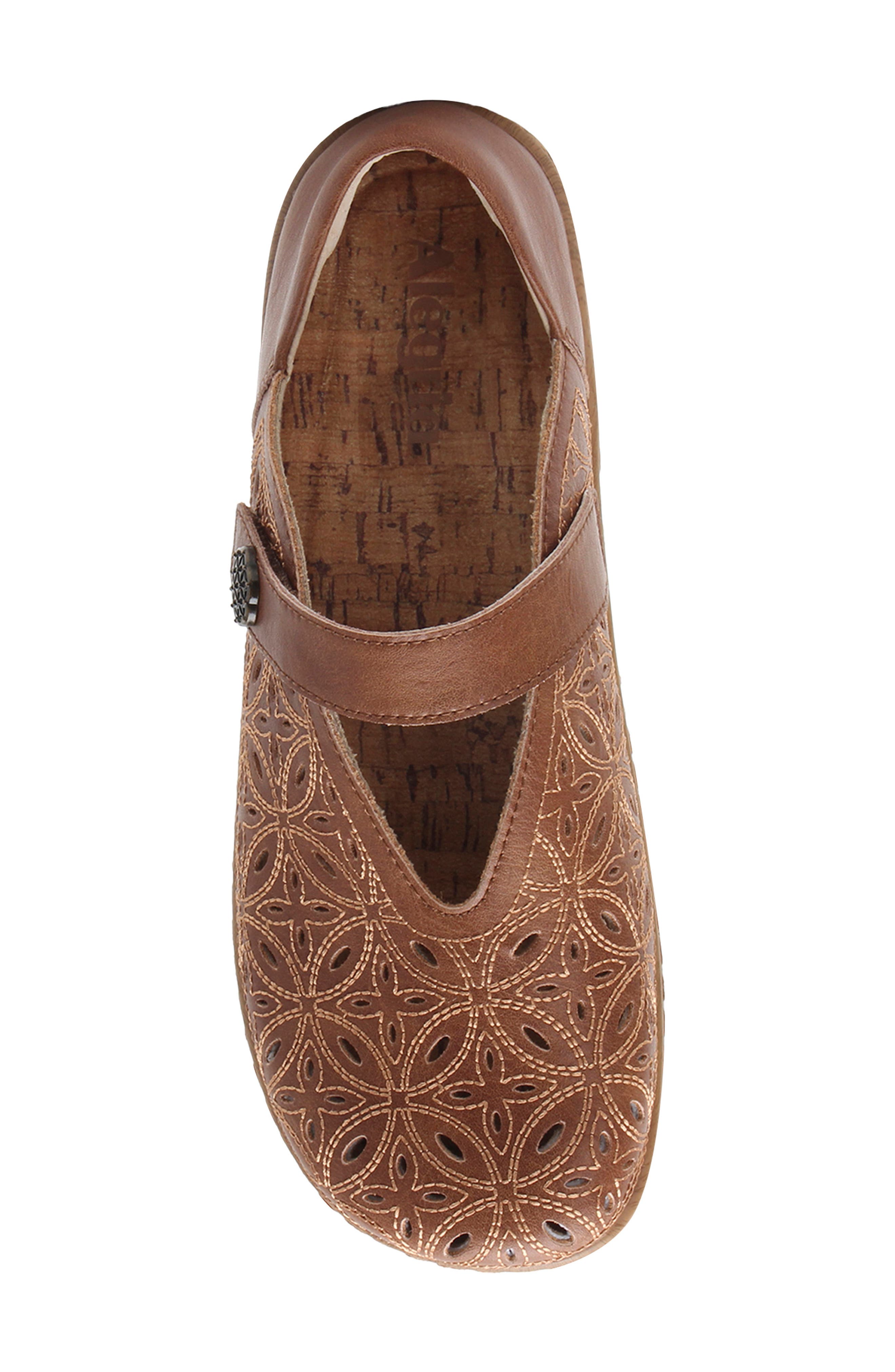 Opheliah Clog, Alternate, color, WORN COGNAC BREEZE