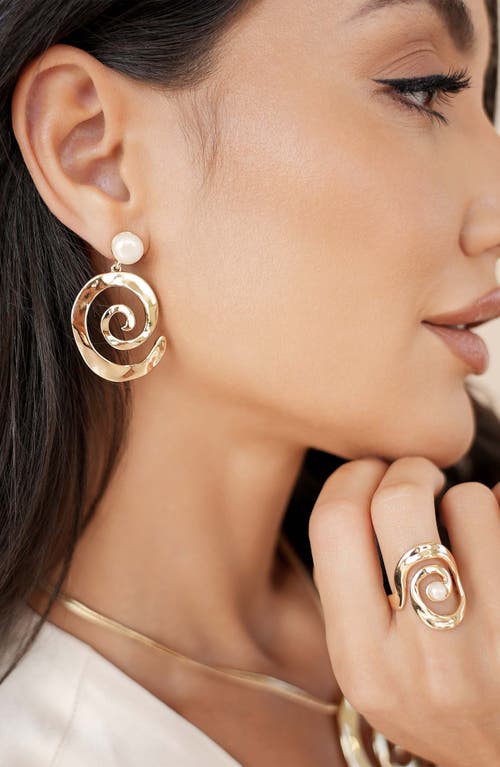 Ettika Aura Swirl Cultured Freshwater Pearl Drop Earrings In Gold