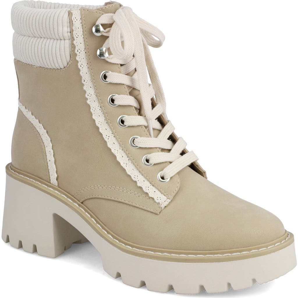 Mia Nakoma Lug Sole Bootie In Neutral