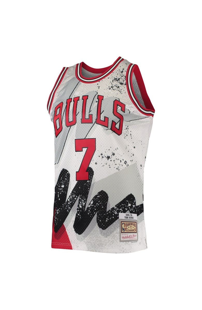 Mitchell & Ness Men's Mitchell & Ness Toni Kukoc White Chicago Bulls Hardwood Classics 1995/96 Hyper Hoops Swingman Jersey, Alternate, color, 