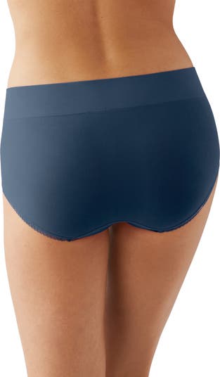 Feeling Flexible Briefs