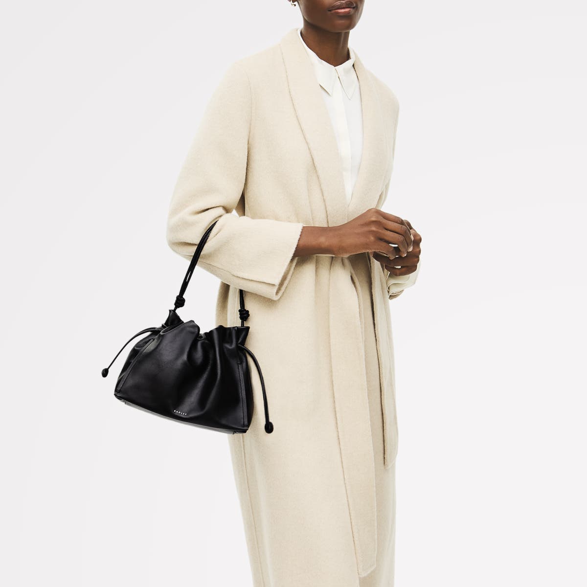 Radley The Roxburgh Medium Drawstring Crossbody Bag, Alternate, color, Black