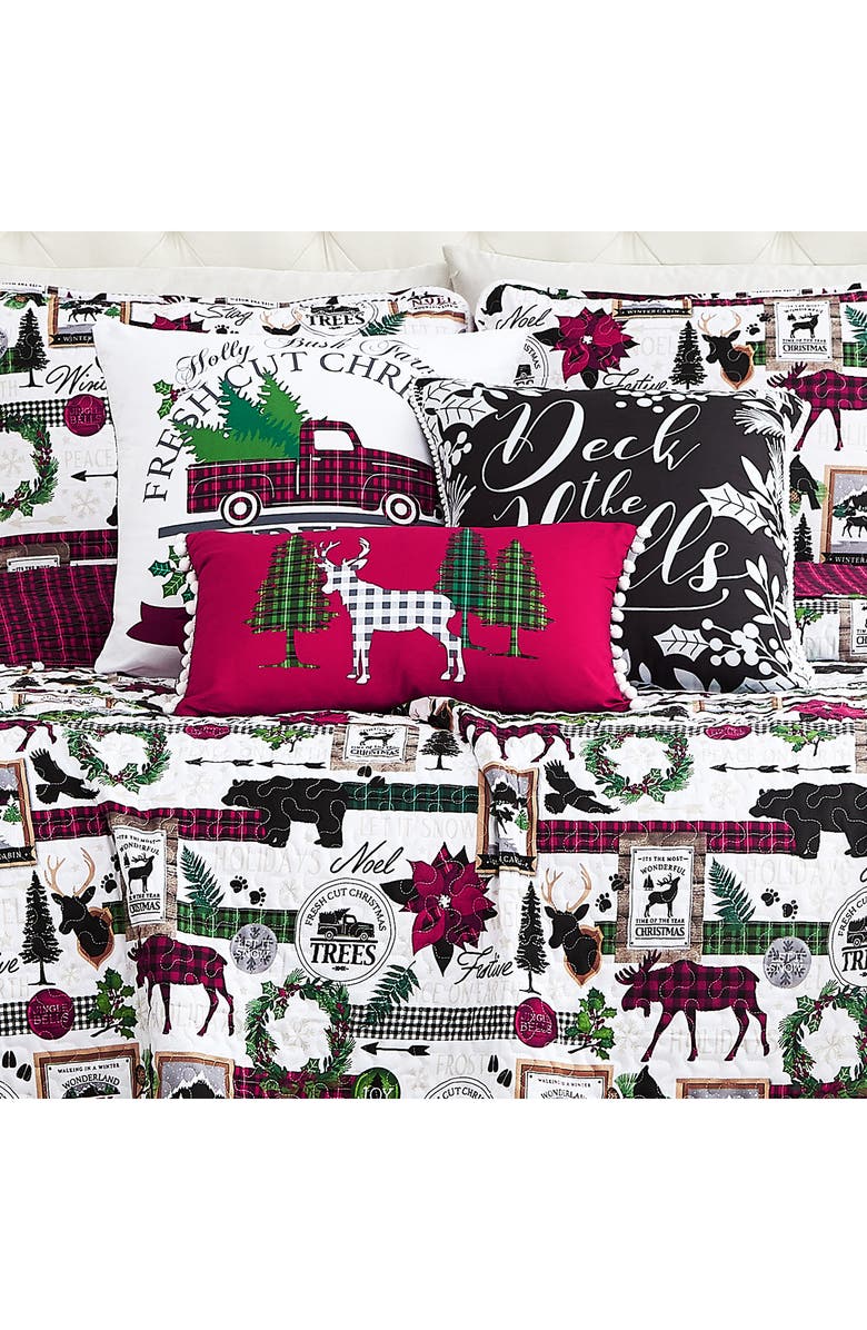 SOUTHSHORE FINE LINENS Merry Town Christmas Oversized Holiday Quilt Set, Alternate, color, Merry Town Christmas