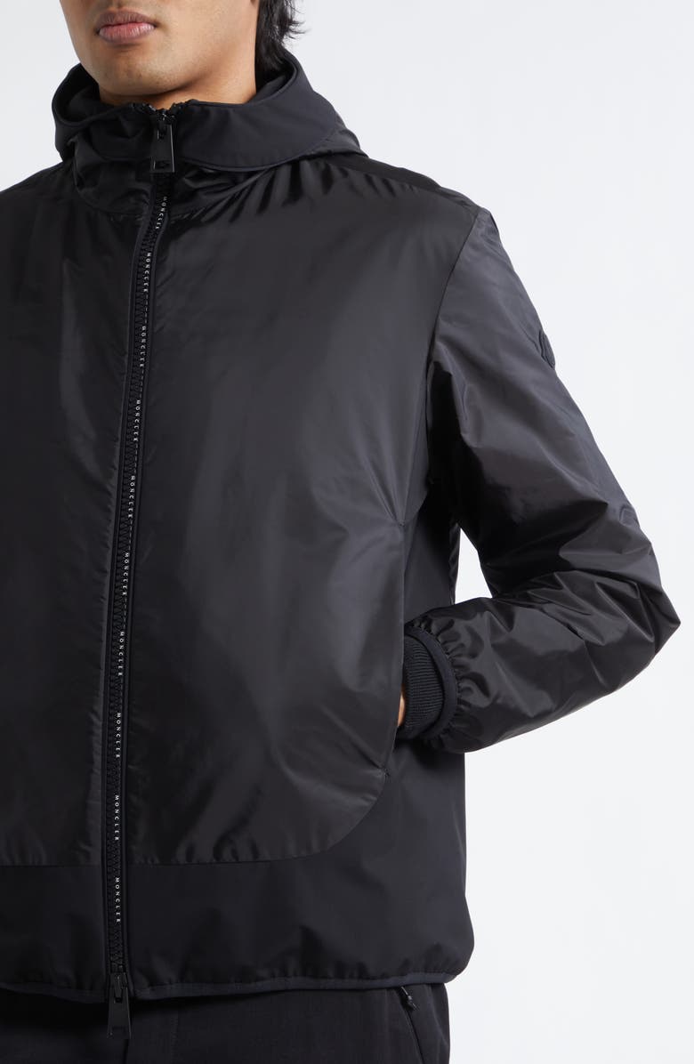 Moncler Galveston Water Repellent Hooded Jacket, Alternate, color, Black