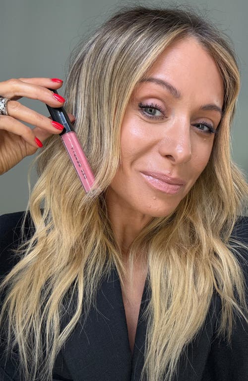 Gee Beauty Nourishing Lip Gloss In Barb