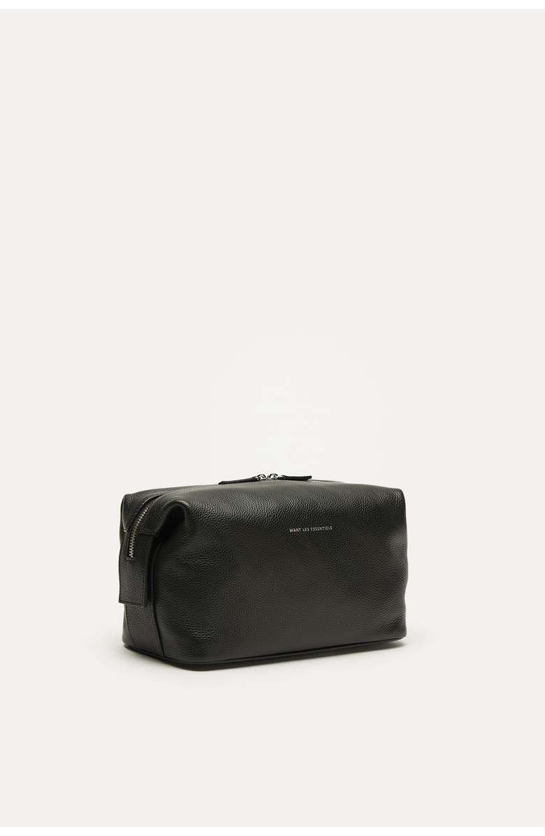 Want Les Essentiels Kenyatta Pebble Grained Leather Toiletry Bag, Alternate, color, Black