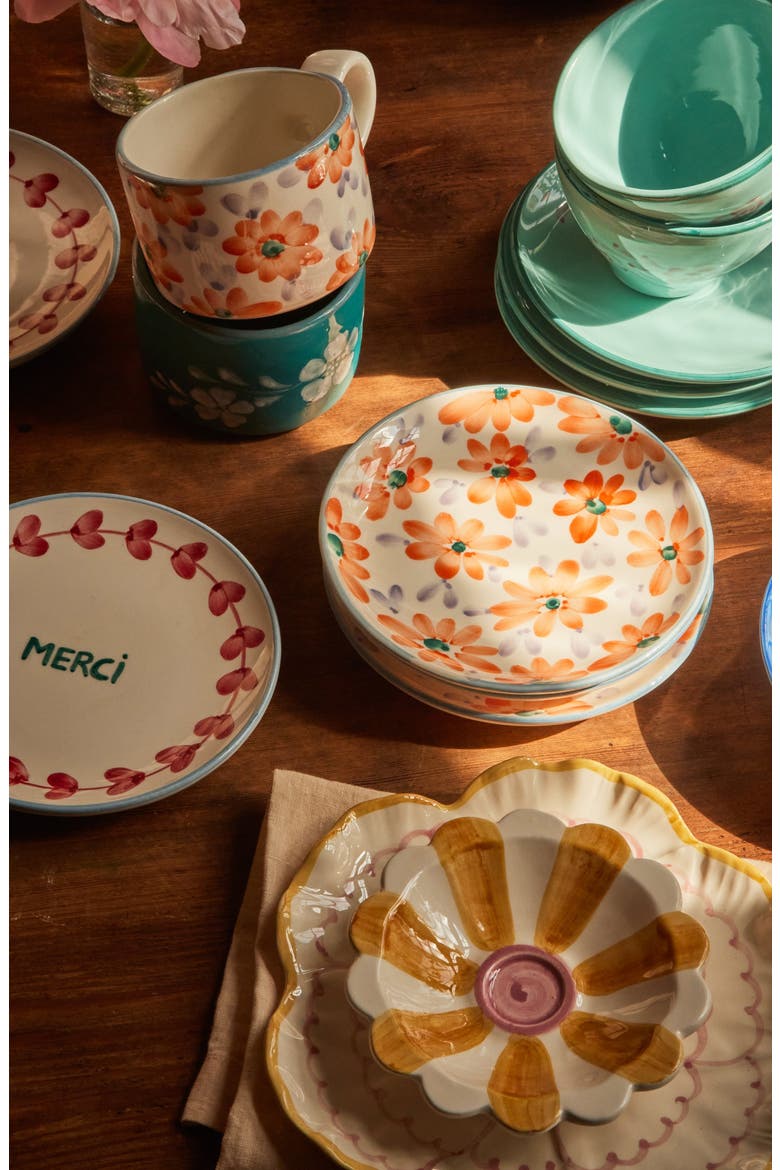 Set of 4 Hand-Painted Ceramic Cake Plates, Alternate, color, MULTI