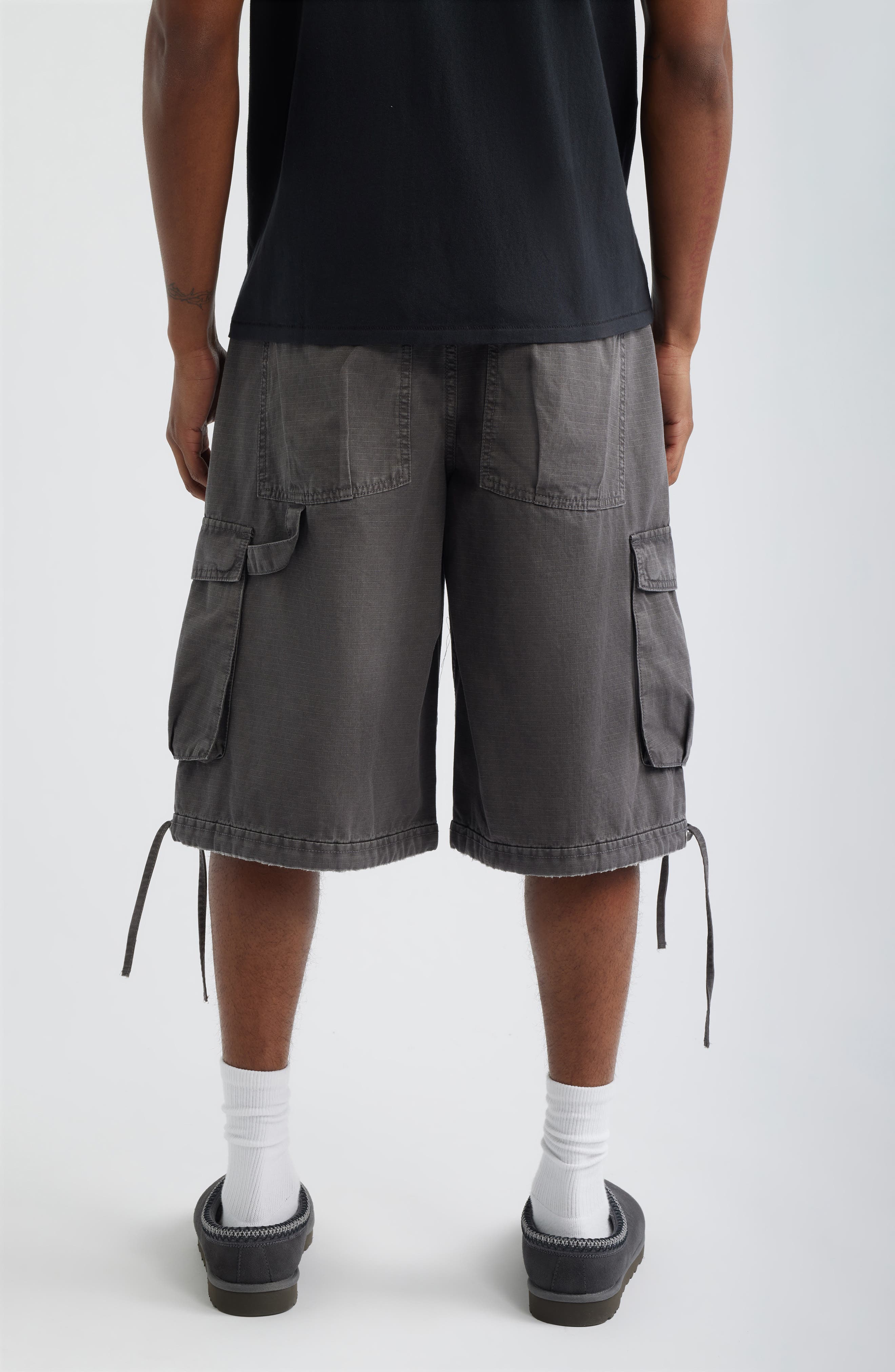 Big Core Cargo Shorts - image 4