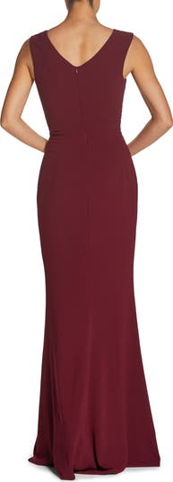 Sandra Plunge Crepe Trumpet Gown
