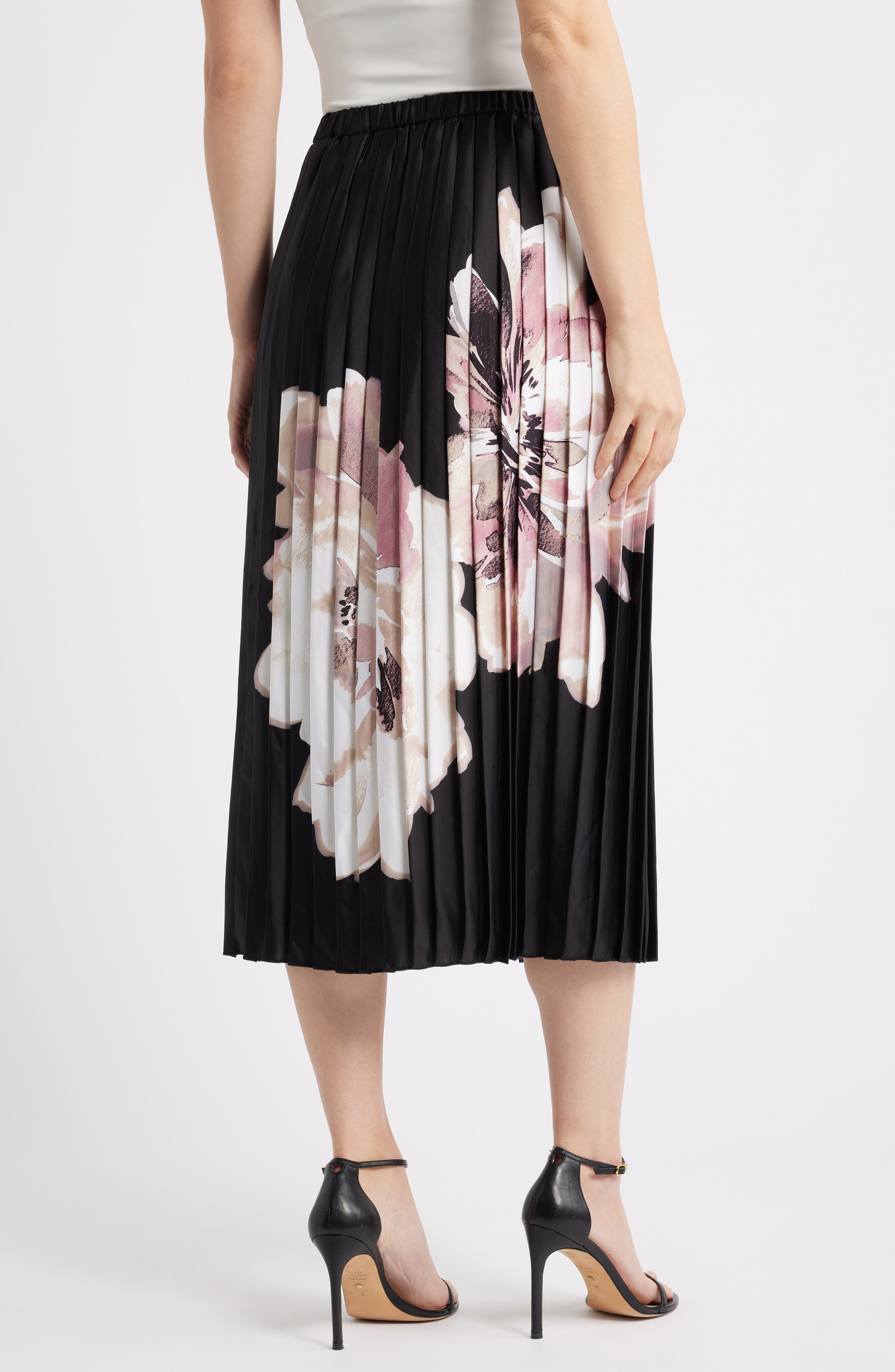 Print Pull-On Pleated Skirt - image 2