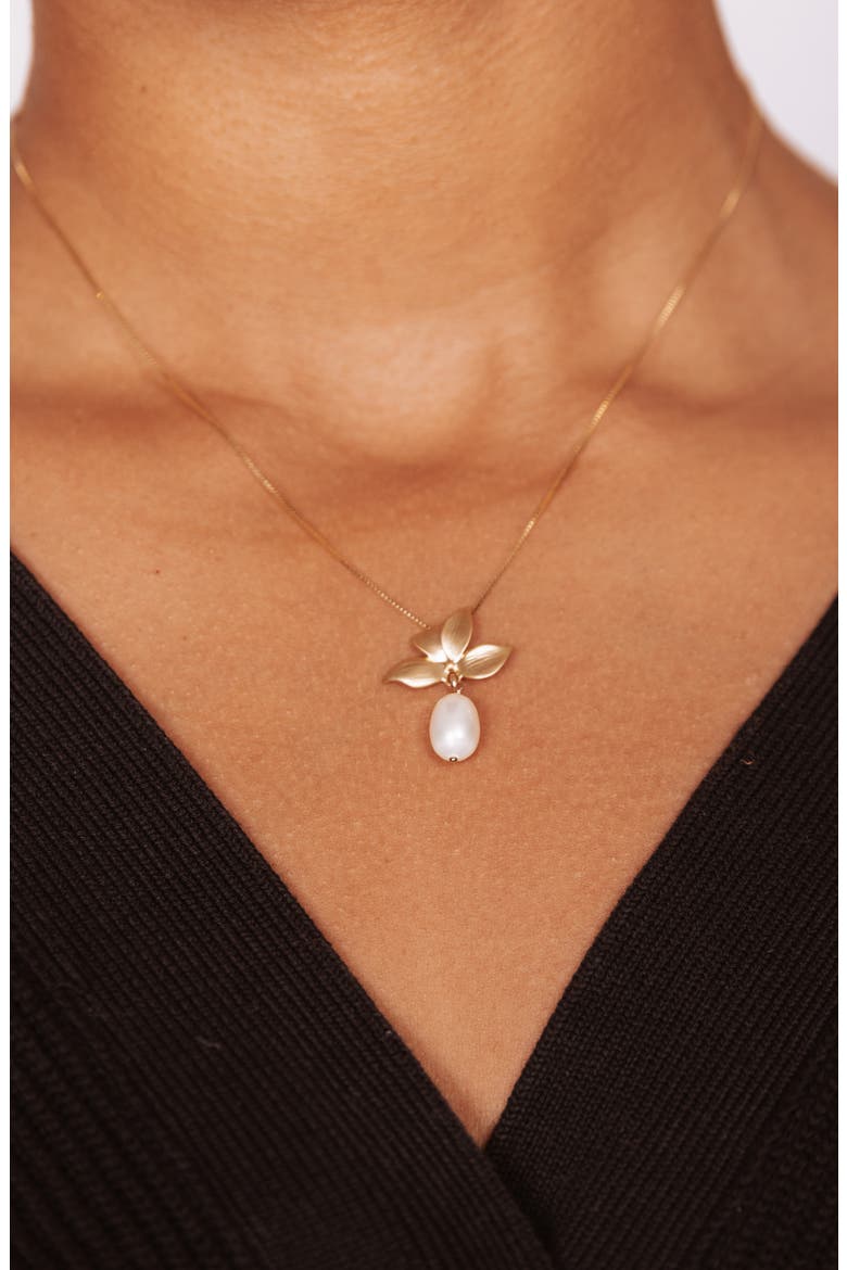 Maeve Freshwater Pearl Pendant Necklace, Alternate, color, GOLD