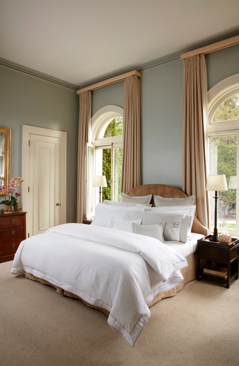 Matouk Ansonia Cotton Percale Duvet Cover, Alternate, color, White/ Sterling