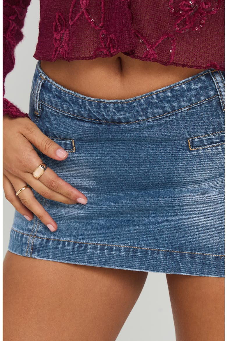 Darbi Denim Miniskort, Alternate, color, MID BLUE
