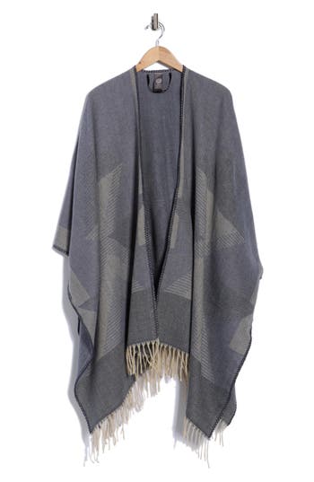 Vince Camuto Feathersoft Western Geometric Topper In Blue