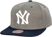 Mitchell & Ness Men's Mitchell & Ness Gray New York Yankees Cooperstown Collection Basic Flip Snapback Hat