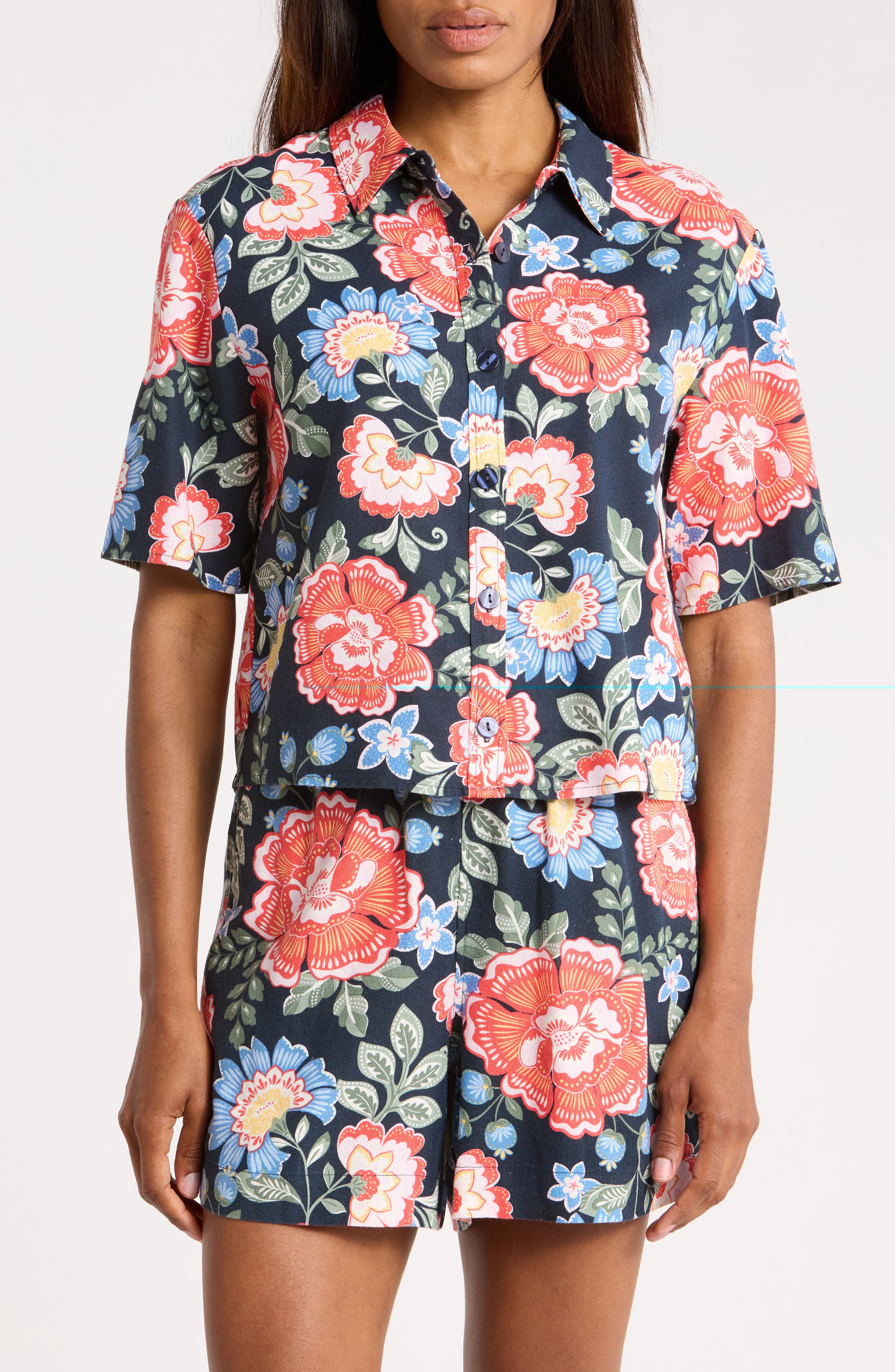 Ellen Tracy Floral Short Sleeve Crop Button-Up Shirt