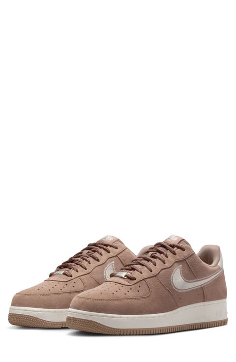 Air Force 1 '07 LV8 Sneaker (Men)