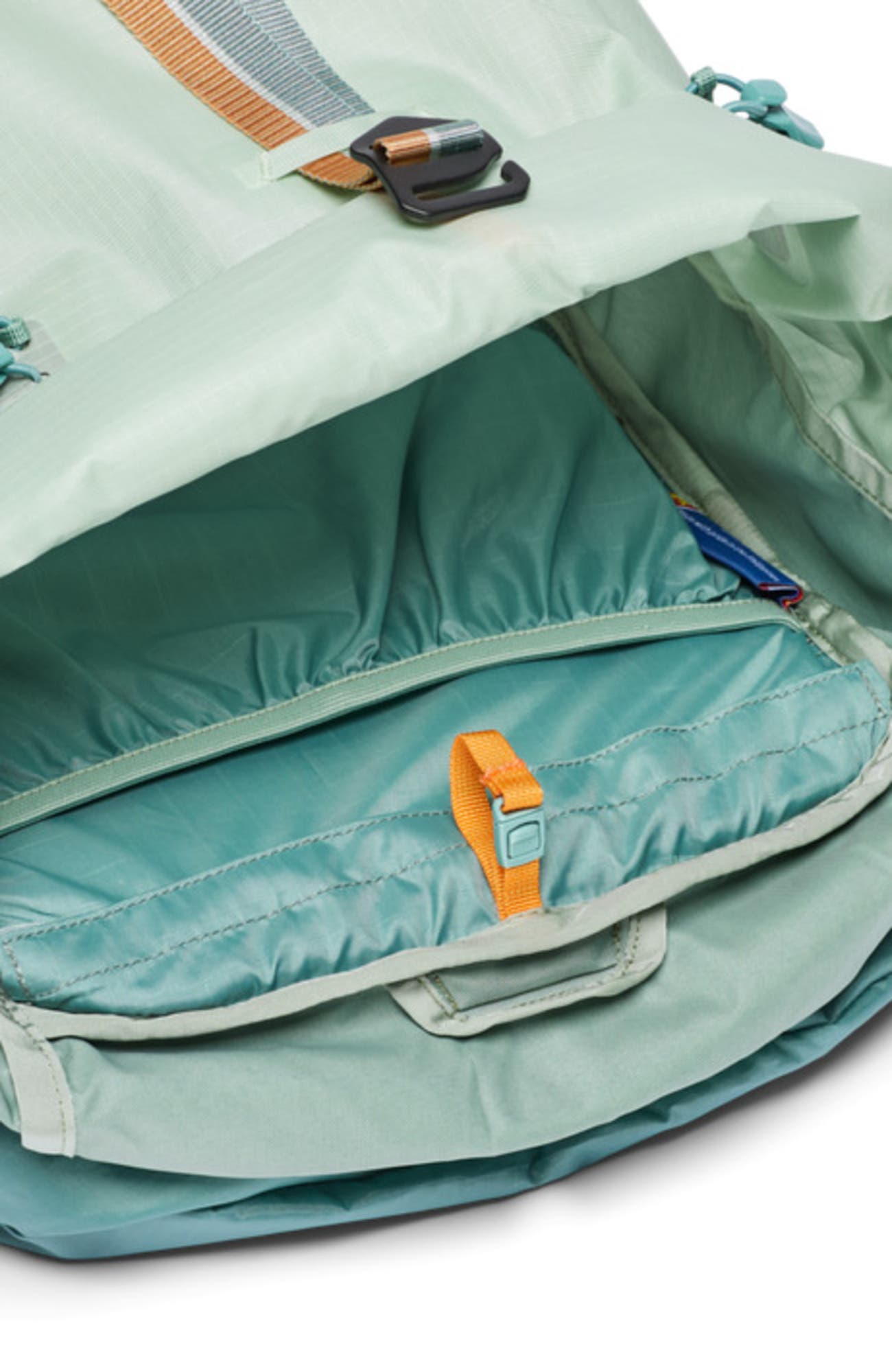 Arenal 32L Backpack, Alternate, color, Foam/Silver Leaf