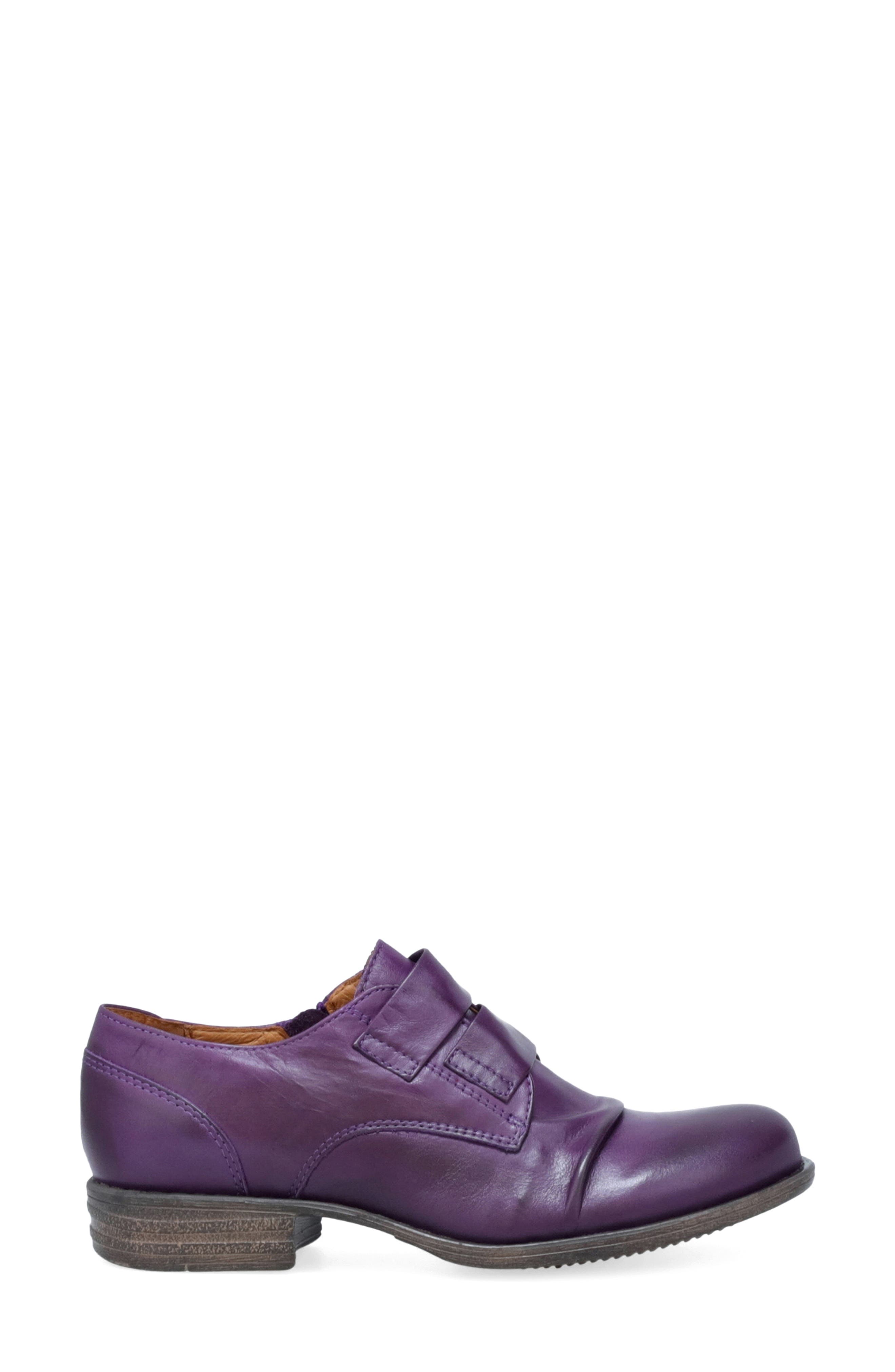 Liam Oxford, Alternate, color, PURPLE