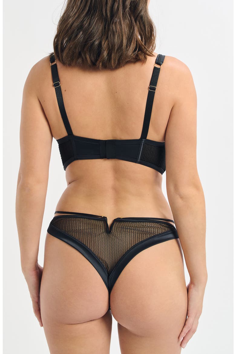 After Midnight Classique Strappy Underwire Bra, Alternate, color, BLACK