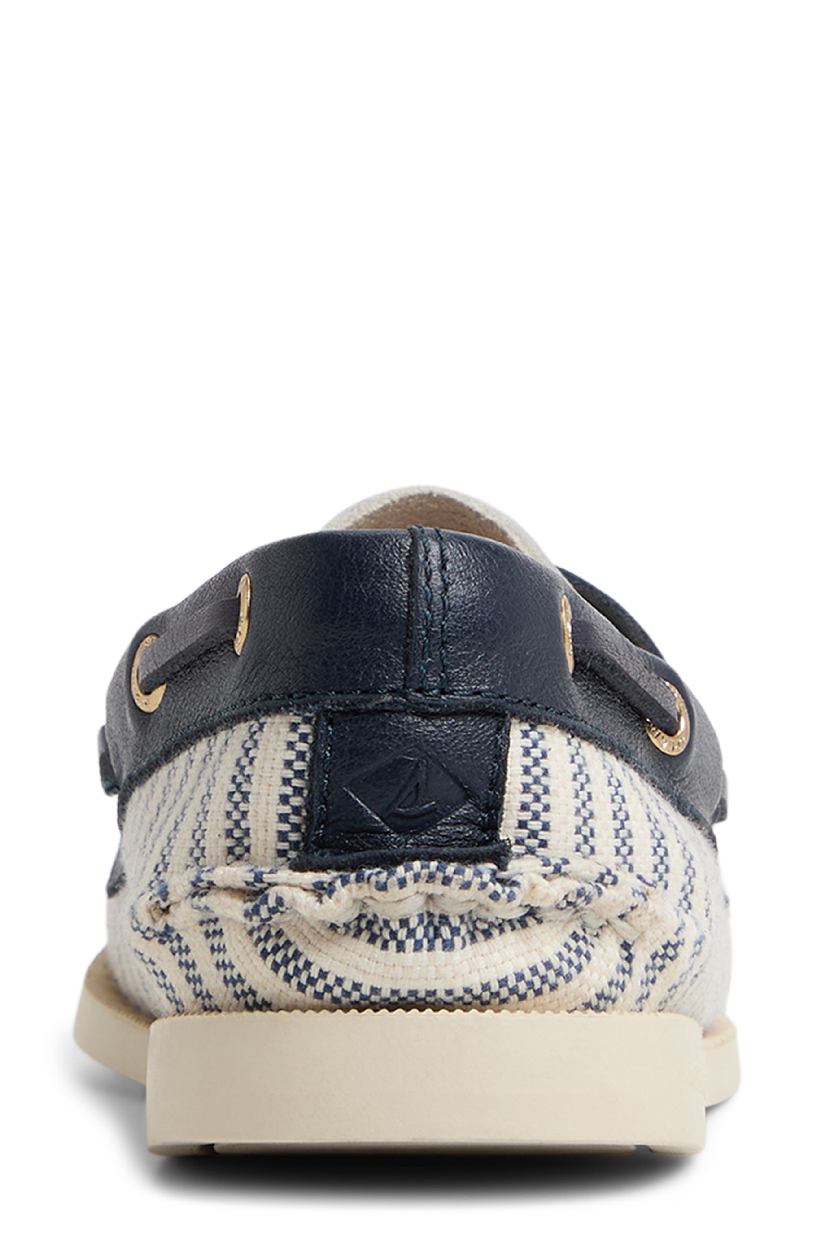 Sperry Authentic Original 2-Eye Boat Shoe, Alternate, color, White/ Navy