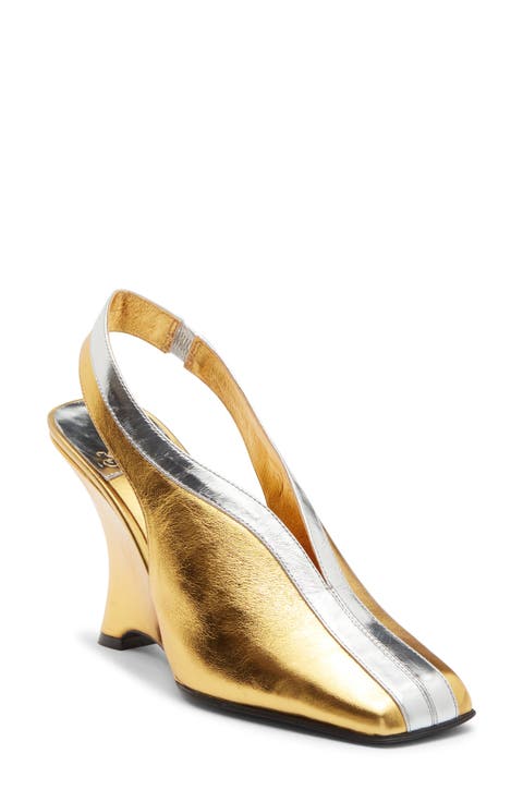 Straits Slingback Pump