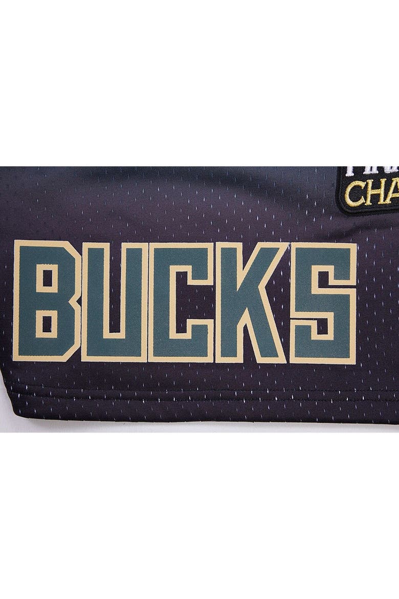 Men's Pro Standard Black/Hunter Green Milwaukee Bucks Ombre Mesh Shorts, Alternate, color, Purple