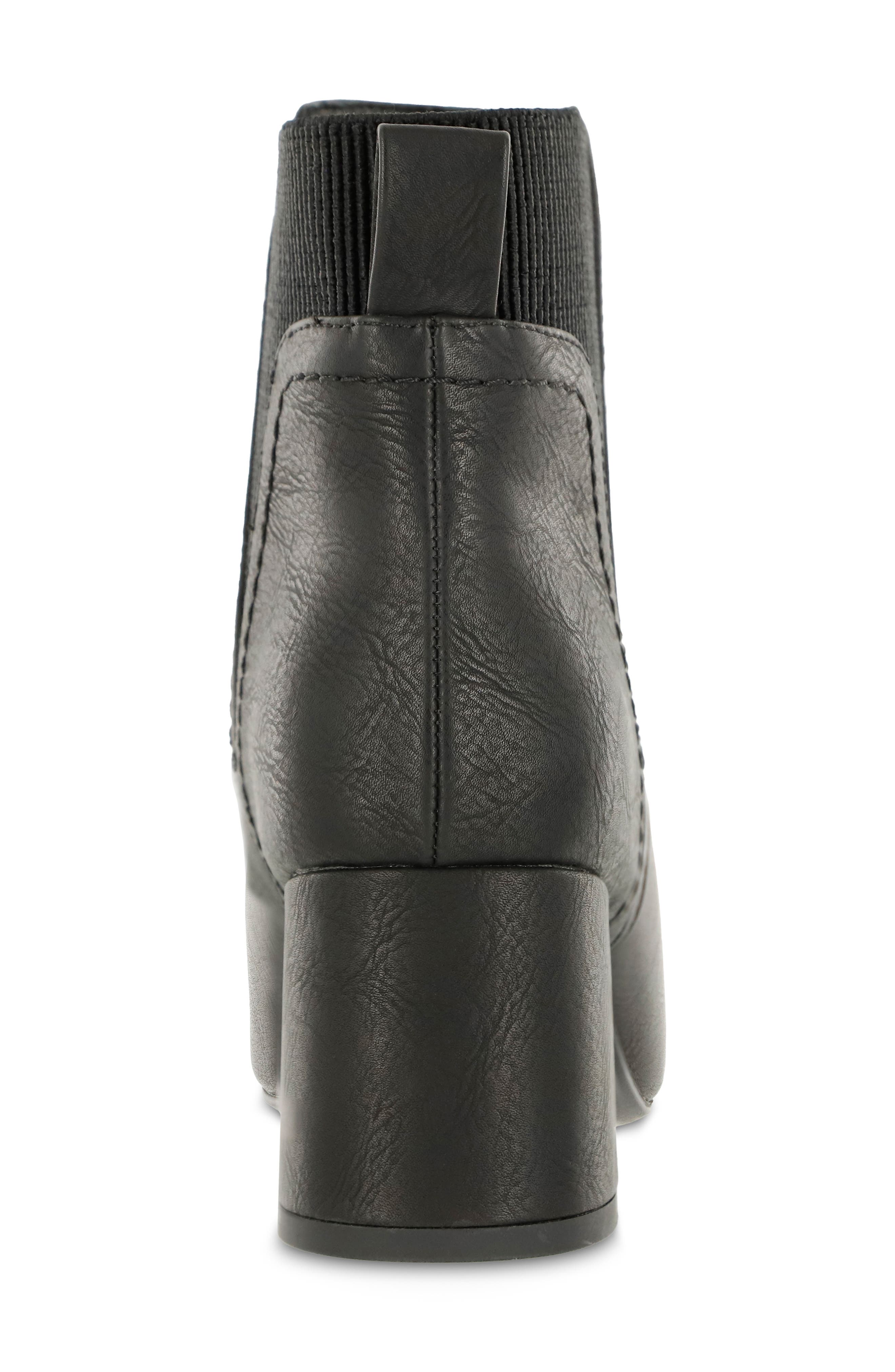 MIA AMORE Lisha Chelsea Boot - Wide Width, Alternate, color, 