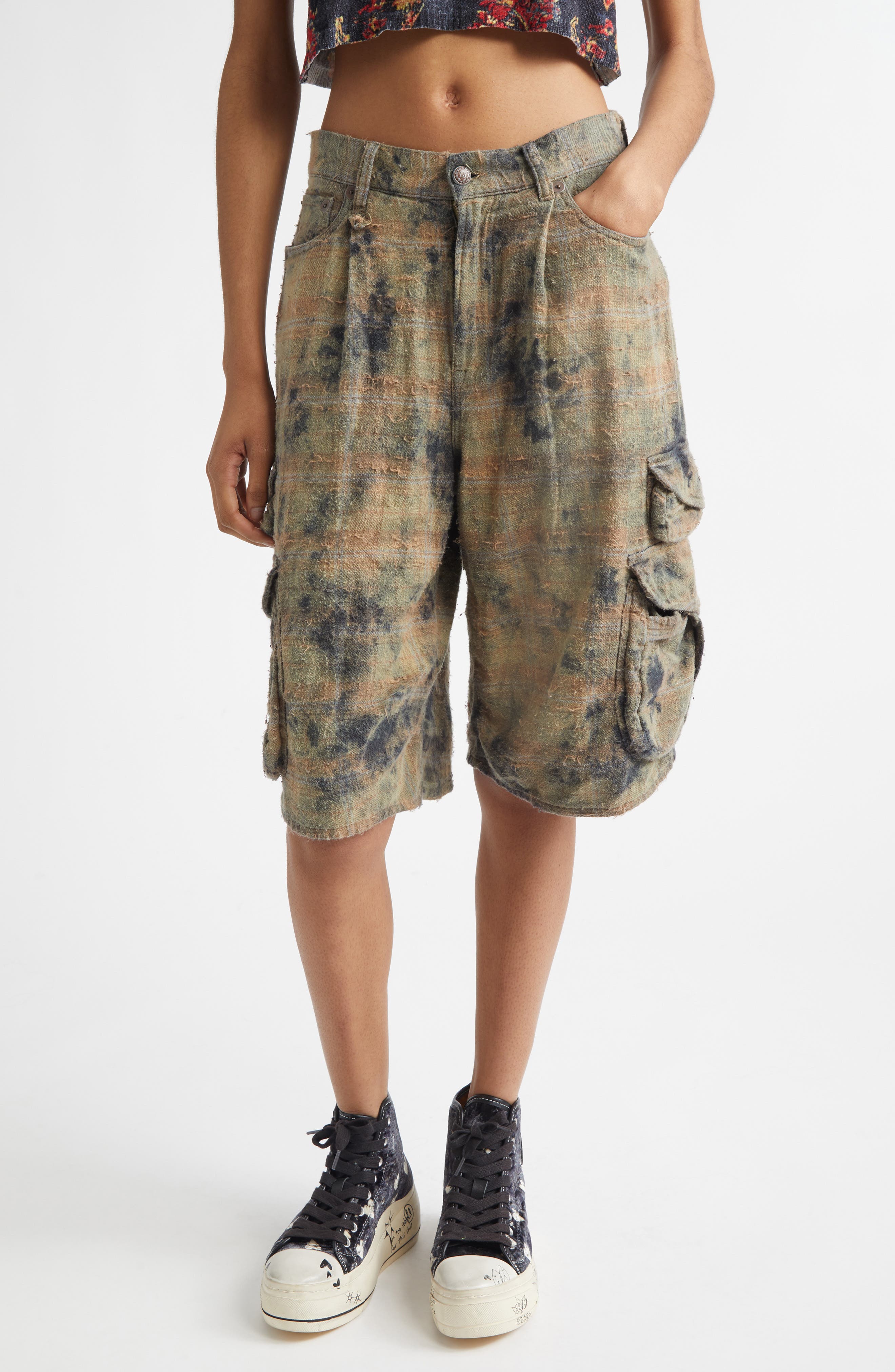 Plaid Cotton Flannel Cargo Bermudo Shorts