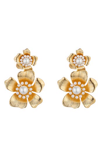 Eye Candy Los Angeles Amelia Flower Drop Earrings In Gold