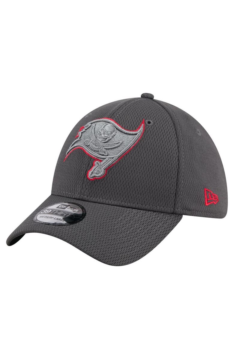 New Era Men's New Era Graphite Tampa Bay Buccaneers  Main 39THIRTY Flex Hat, Main, color, 