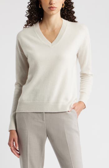 LIGHT CASHMERE KNIT V-NECK P/O サイズ3 25aw 25AW LIGHT CASHMERE KNIT V-NECK P/O サイズ3