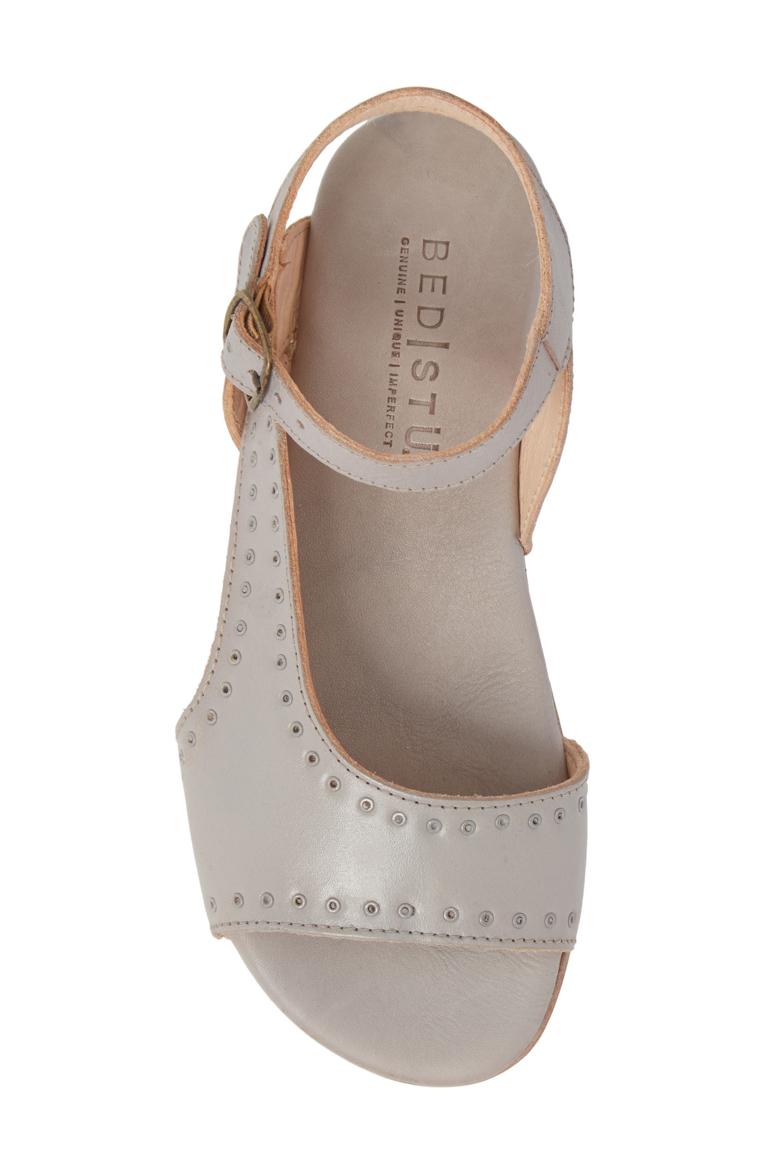 Auburn Flat Sandal, Alternate, color, LIGHT GREY LEATHER