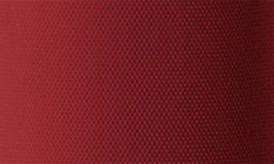 #777 LE PRUNE MAGENTA