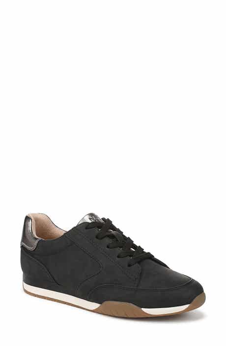 Naturalizer Patricia Sneaker