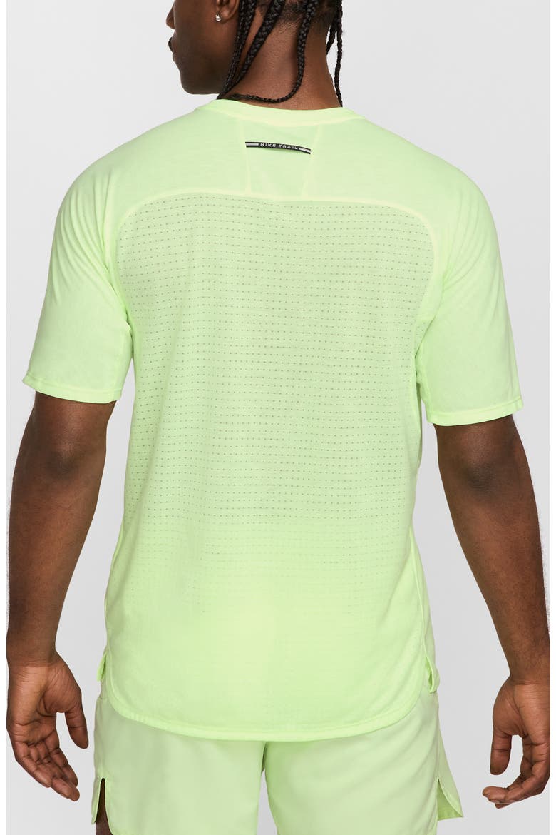 Dri-FIT ADV Solar Chase Trail Running Top, Alternate, color, BARELY VOLT/ BLACK