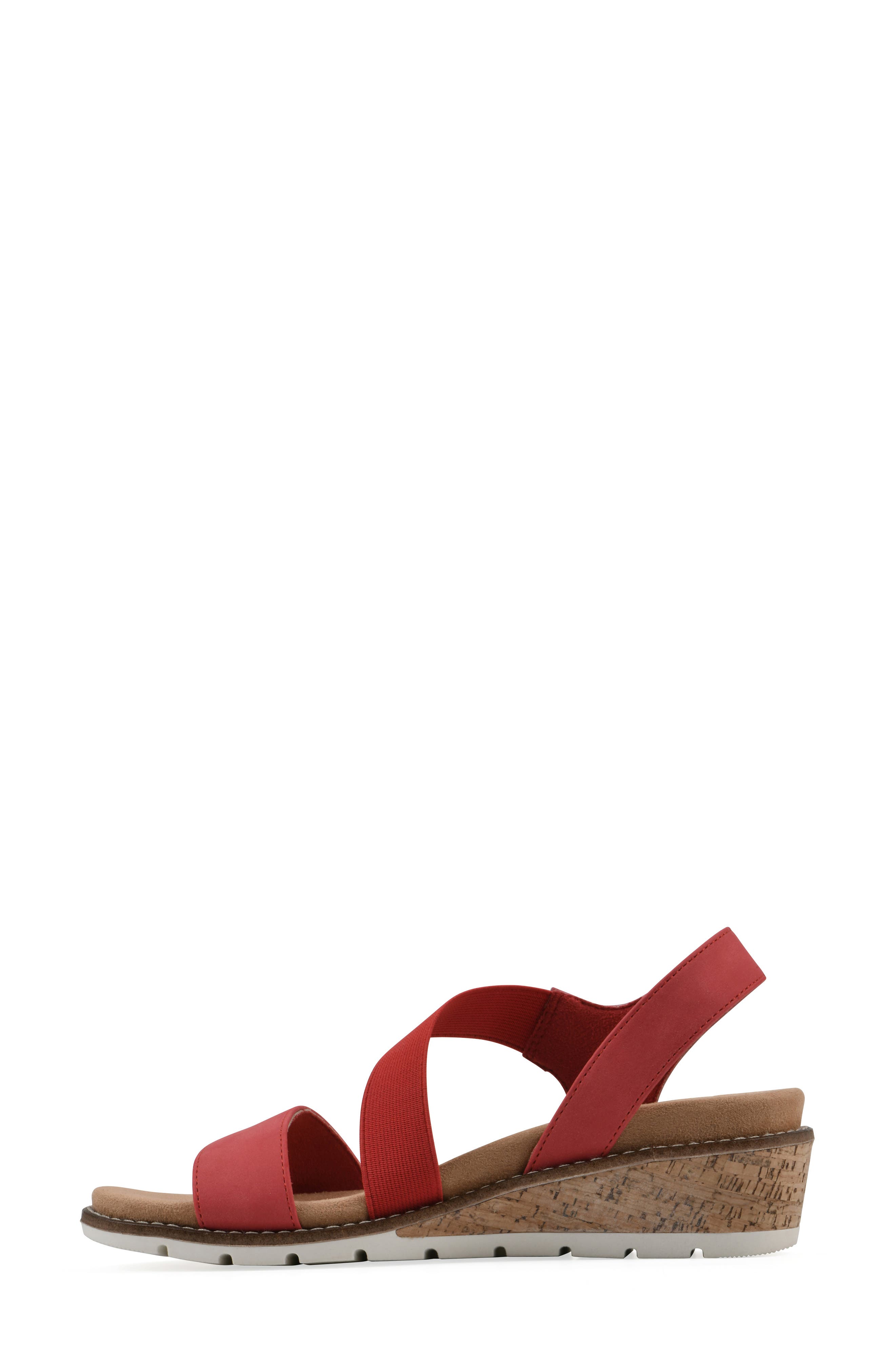 CLIFFS BY WHITE MOUNTAIN Tinnley Wedge Sandal, Alternate, color, Red Nubuck