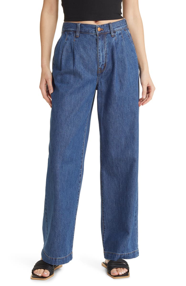 Madewell Baggy Pleated Straight Leg Jeans, Main, color, 