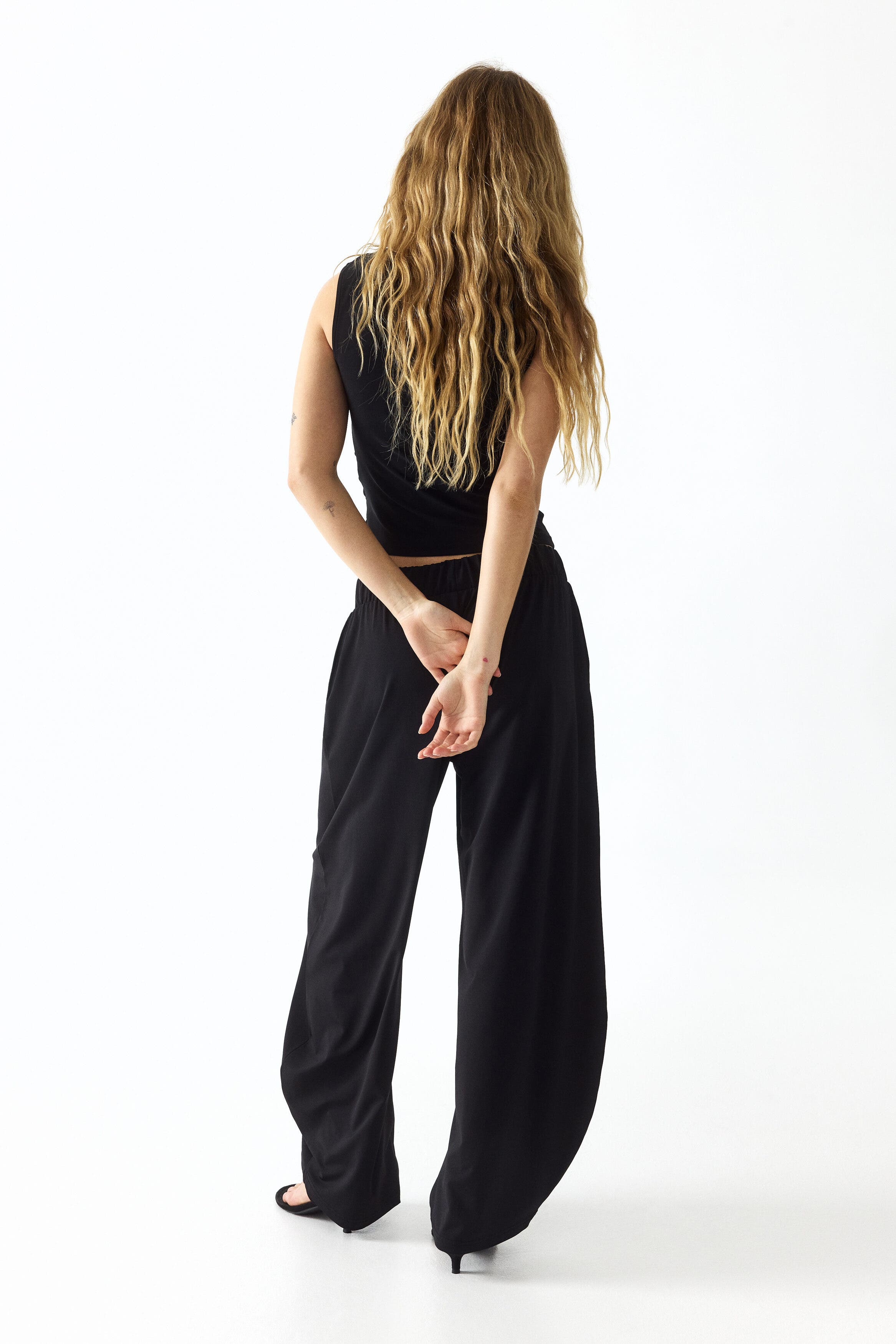 Jersey balloon-leg pants - image 2