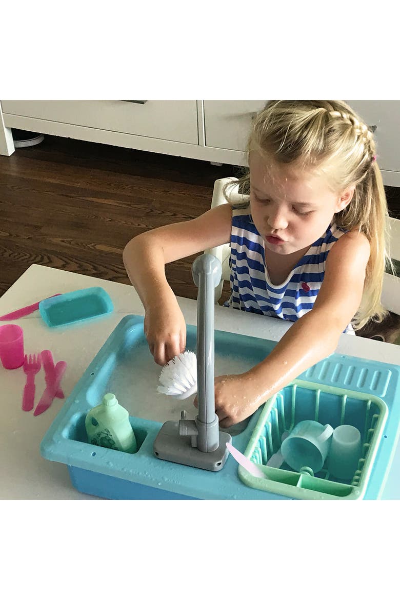 Wash up Kitchen Sink Playset with Running Water, Alternate, color, Multicolored