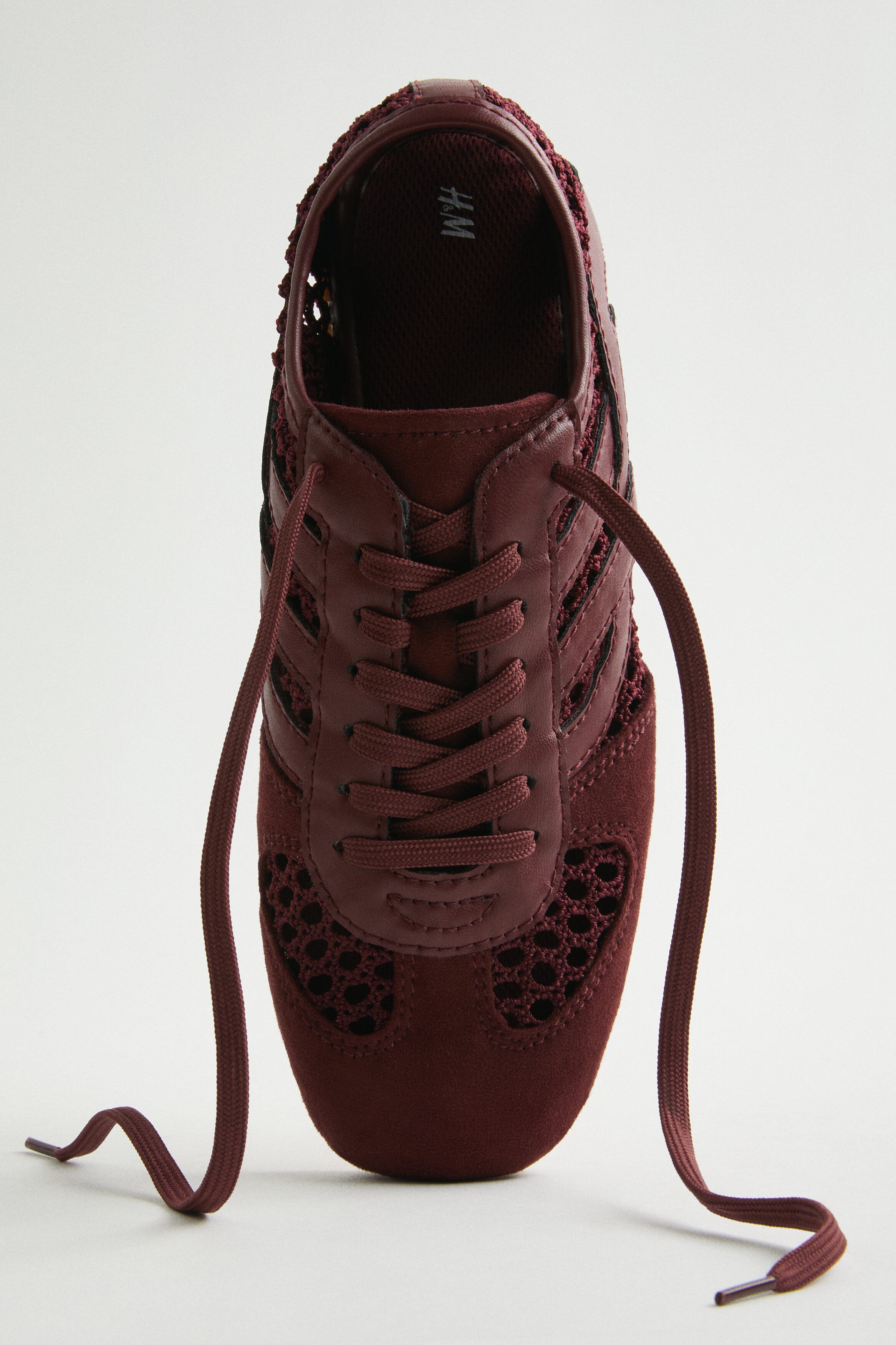 Crochet-look Trainers - image 4