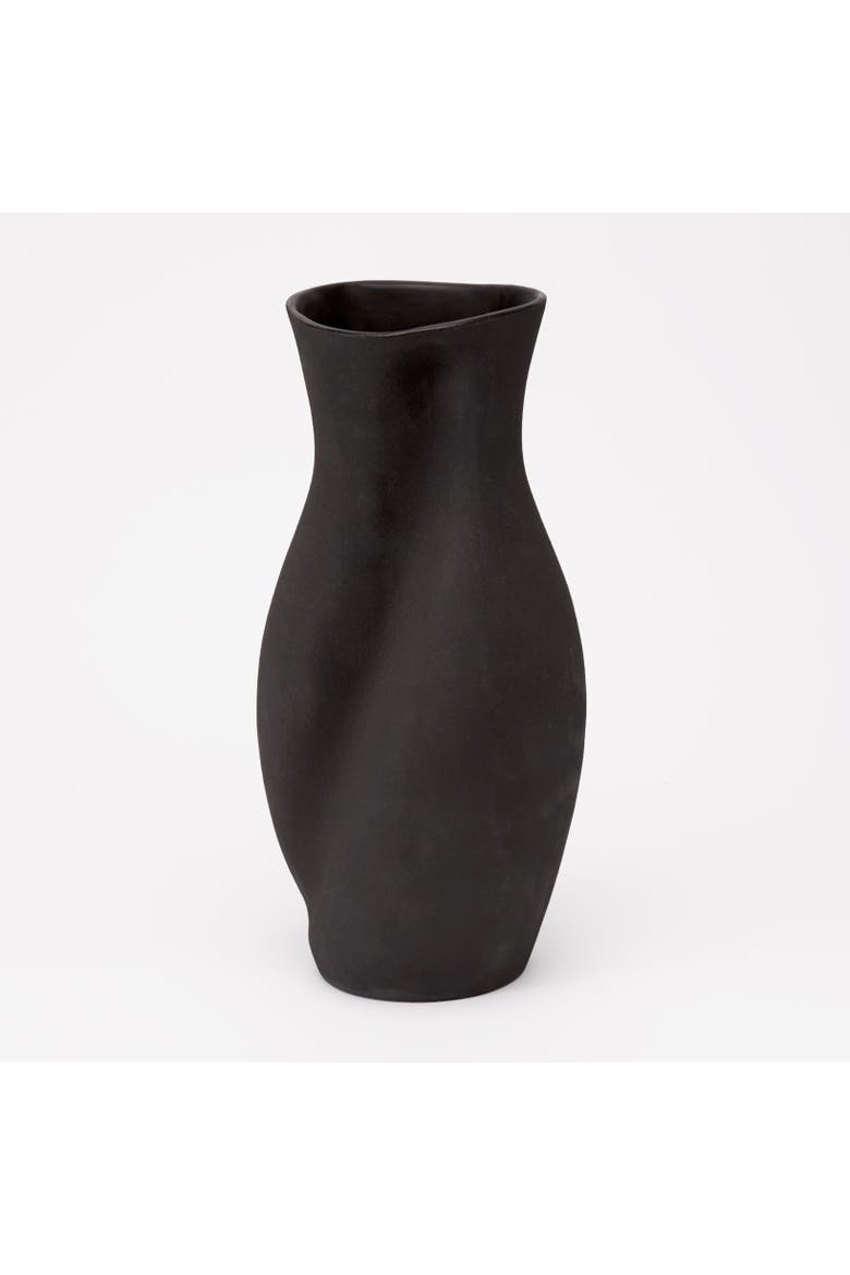 Helena Vase, Alternate, color, Raw Noir